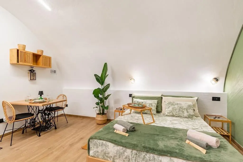 Appartamento Varriale House Eco Green Free Parking For Small Cars Only Napoli Italia